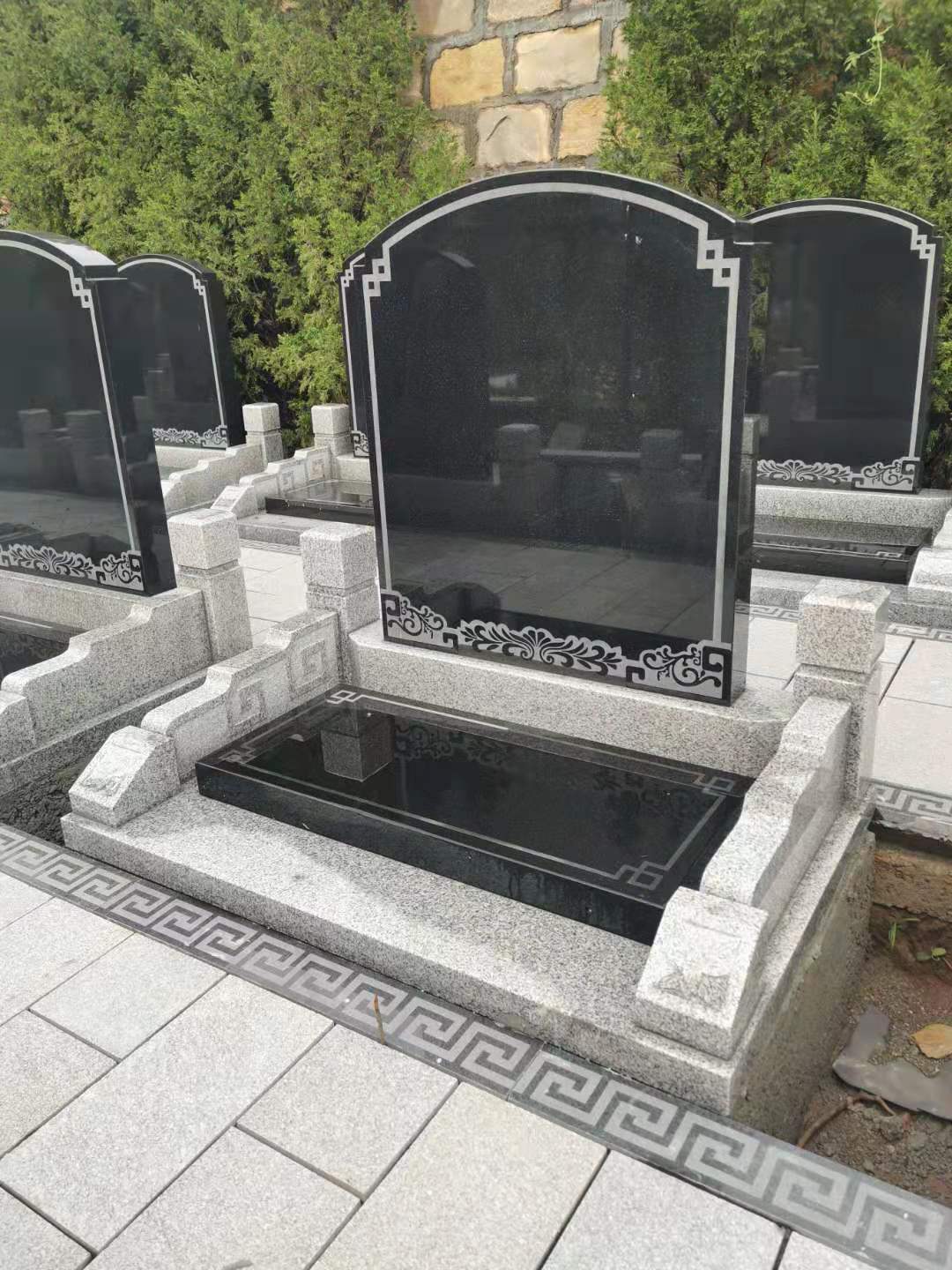 福寿园传统立碑