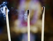 上坟上香的正确方法是什么 